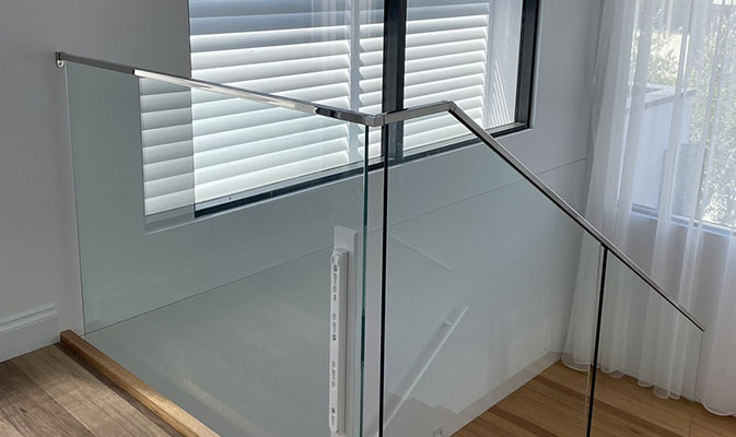 glass-balustrade-listing