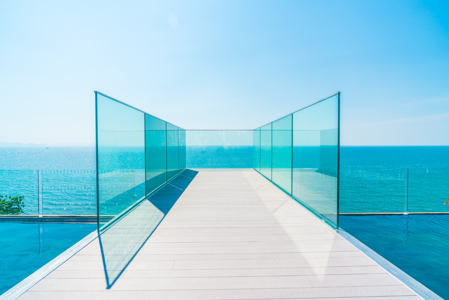 glass pool fencing